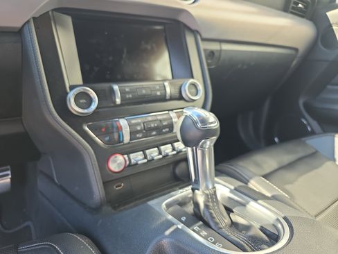 Used 2022 Ford Mustang Premium image 16