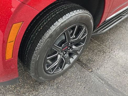 New 2026 GMC Yukon XL Elevation w/ LPO, Floor Liner Package image 17