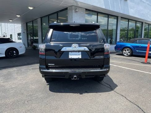 Used 2019 Toyota 4Runner Limited AWD/4WD image 35