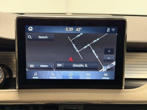 Used 2020 Lincoln Corsair FWD w/ Convenience Package image 9