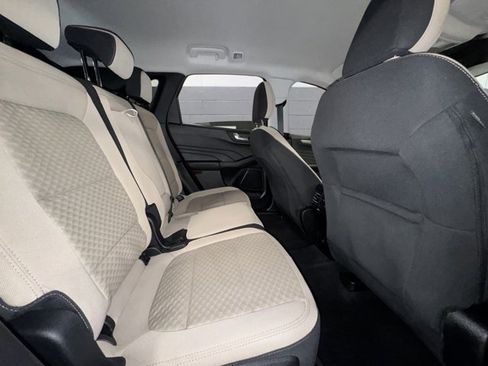 Used 2021 Ford Escape SE w/ Convenience Package image 10