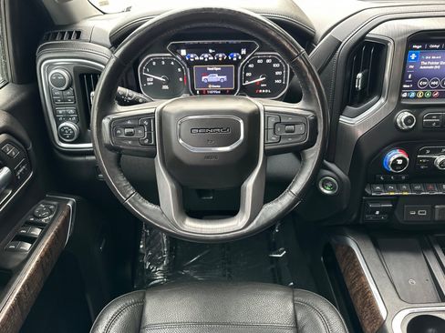 Certified 2020 GMC Sierra 1500 Denali w/ Denali Ultimate Package image 17