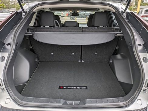 New 2025 Mitsubishi Eclipse Cross LE image 13