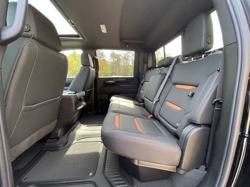 New 2026 GMC Sierra 3500 AT4 w/ AT4 Premium Plus Package AWD/4WD image 17