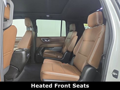 Certified 2023 Chevrolet Suburban High Country image 12