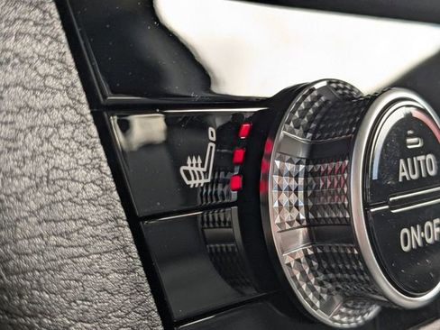 New 2026 Mitsubishi Outlander SE FWD image 20