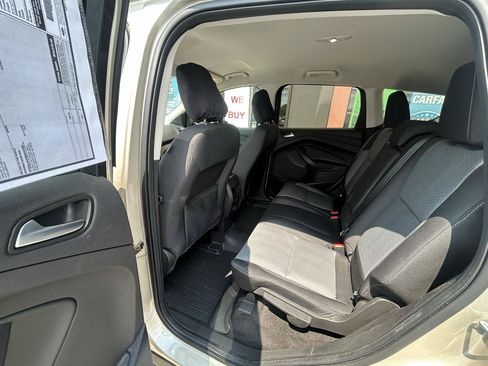 Used 2018 Ford Escape SE AWD/4WD image 16