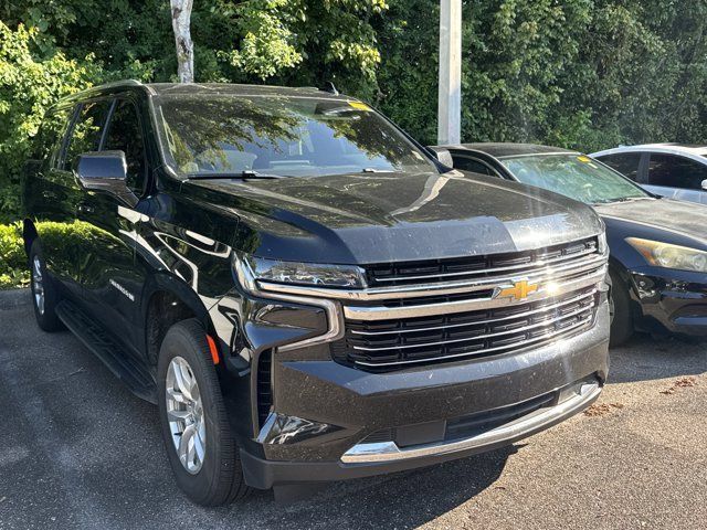 Used 2023 Chevrolet Suburban LT AWD/4WD image 1