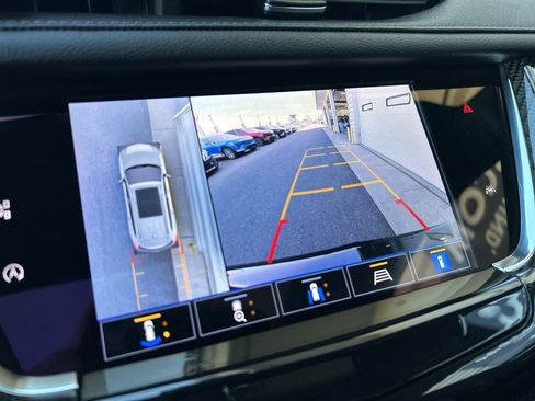 Certified 2023 Cadillac XT6 Sport w/ Technology Package AWD/4WD image 16