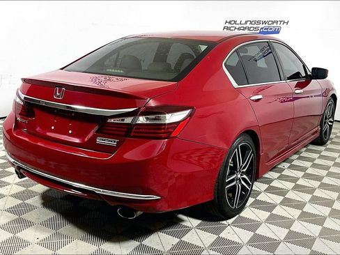 Used 2017 Honda Accord Sport Special Edition image 9