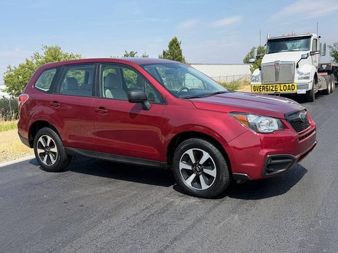 Used 2014 Subaru Forester 2.5i AWD/4WD image 15