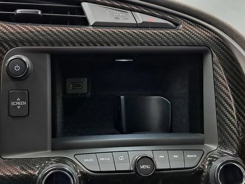 Used 2019 Chevrolet Corvette Grand Sport RWD image 31