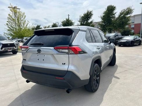 Used 2024 Toyota RAV4 LE FWD image 3
