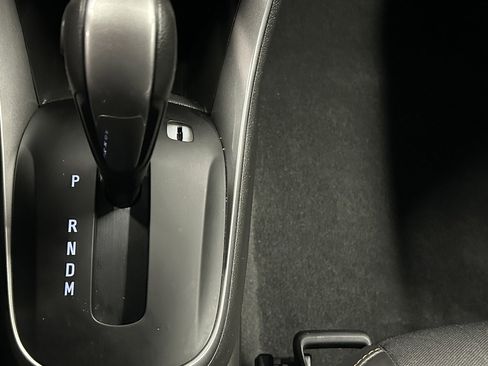 Used 2019 Chevrolet Trax LT w/ LT Convenience Package image 33