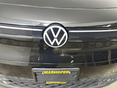 Used 2022 Volkswagen ID.4 Pro S image 9