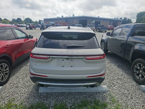 Used 2022 Lincoln Corsair FWD w/ Premium Package image 9