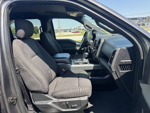 Used 2018 Ford F150 XLT w/ Equipment Group 302A Luxury AWD/4WD image 13