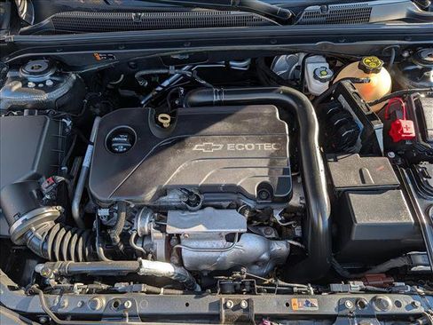 Used 2016 Chevrolet Malibu LT w/ Leather Package image 11