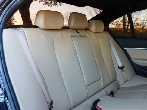 Used 2018 BMW 330i Sedan image 19