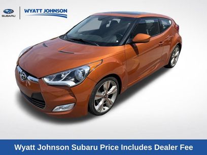Used 2014 Hyundai Veloster w/ Technology Package 03