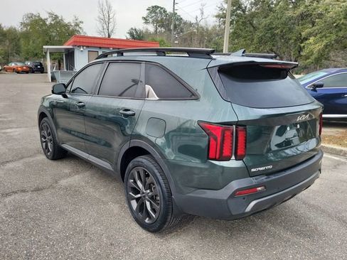 Used 2023 Kia Sorento X-Line EX image 3
