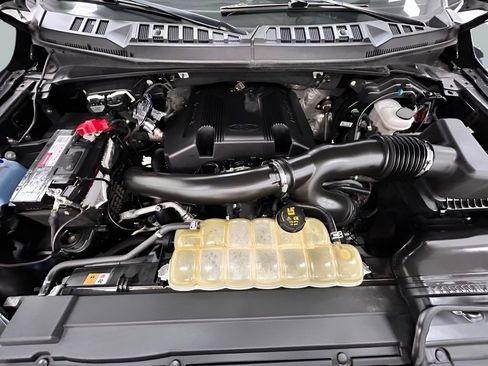 Used 2019 Ford F150 XLT w/ Equipment Group 302A Luxury image 18