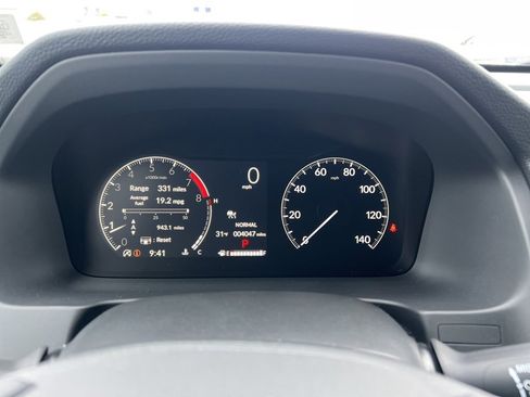 Used 2025 Honda Ridgeline RTL image 11