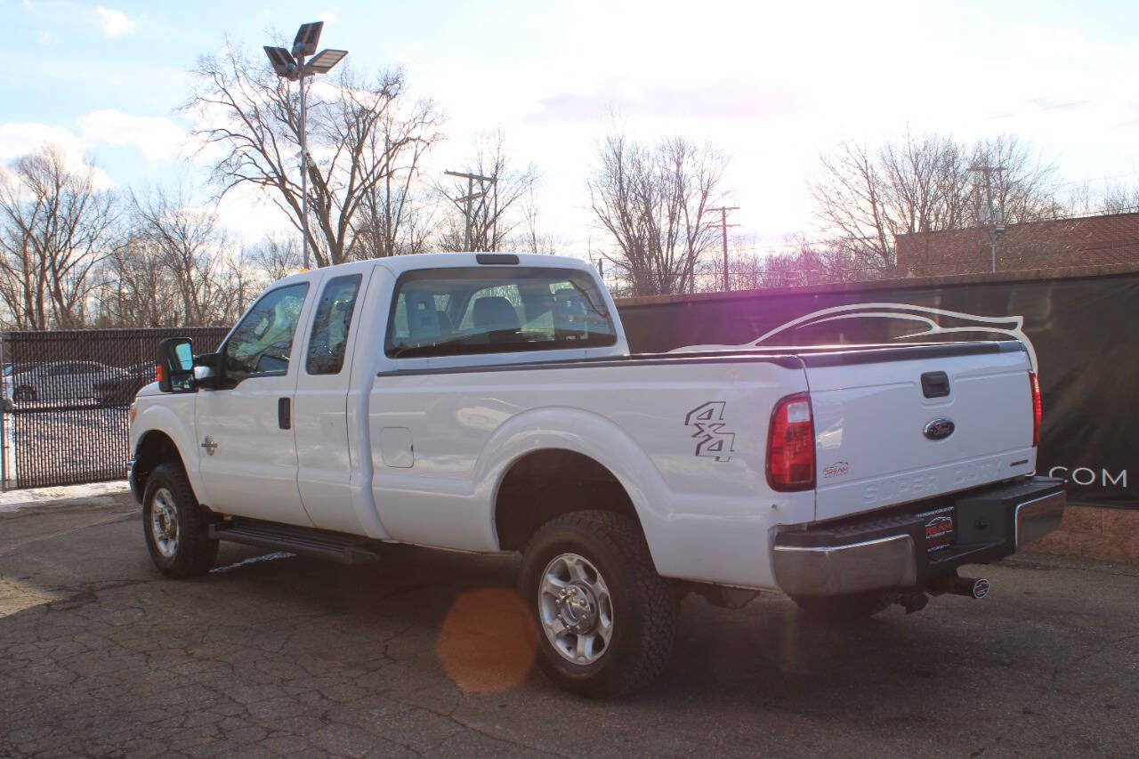 Used 2015 Ford F350 XL w/ Power Equipment Group AWD/4WD image 3