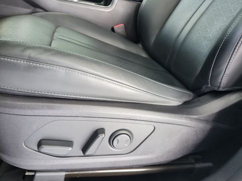 Used 2022 Kia Sorento S FWD image 16