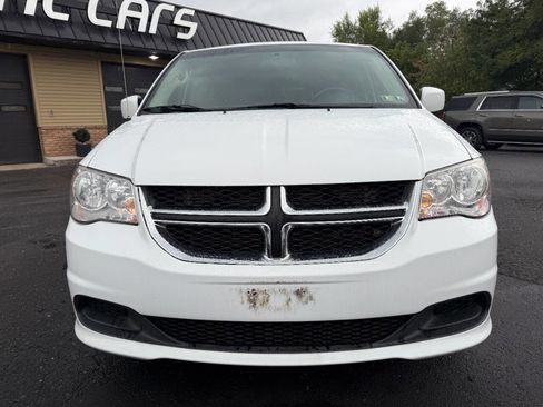 Used 2015 Dodge Grand Caravan SXT w/ Security Group image 2