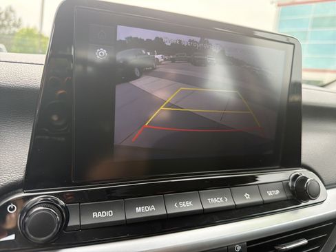 Used 2024 Kia Forte LXS FWD image 6