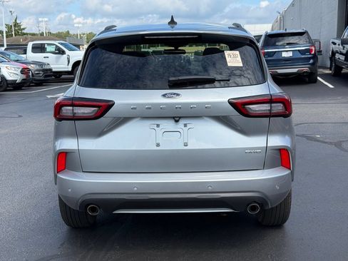 Used 2024 Ford Escape ST-Line w/ Tech Pack #1 AWD/4WD image 5