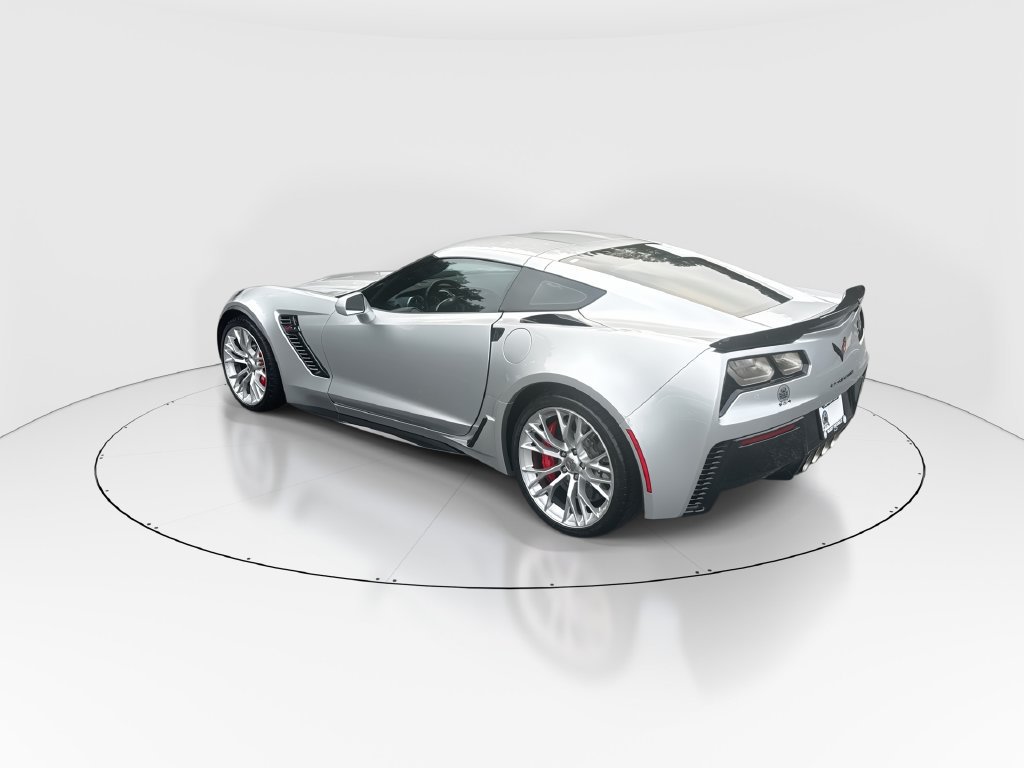 Used 2017 Chevrolet Corvette Z06 RWD image 6