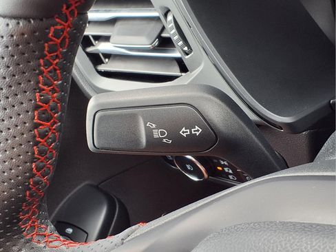 Used 2023 Ford Escape ST-Line Select AWD/4WD image 20