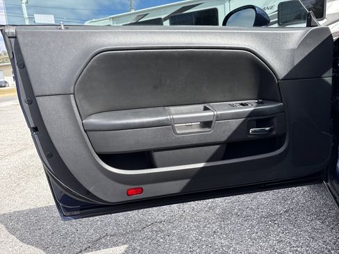 Used 2013 Dodge Challenger R/T image 26