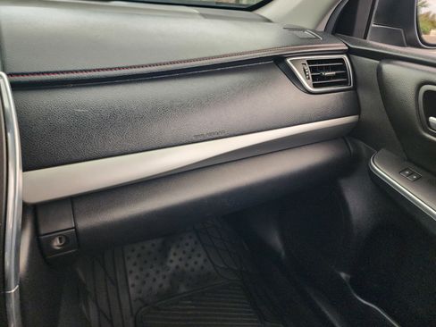 Used 2015 Toyota Camry SE FWD image 23