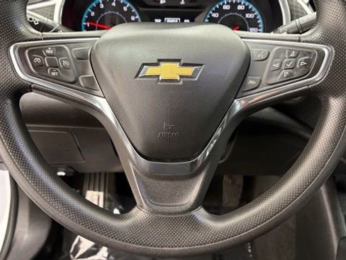 Used 2021 Chevrolet Malibu LT image 42