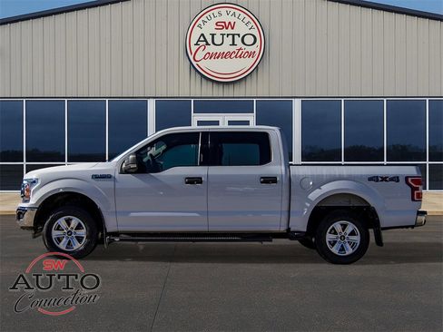 Used 2020 Ford F150 XLT image 4