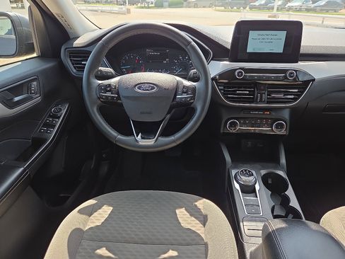 Used 2022 Ford Escape SE w/ Convenience Package image 10