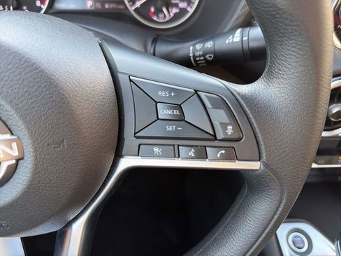 Used 2025 Nissan Sentra SV FWD image 23