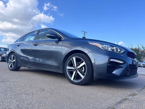 Used 2019 Kia Forte EX FWD image 1