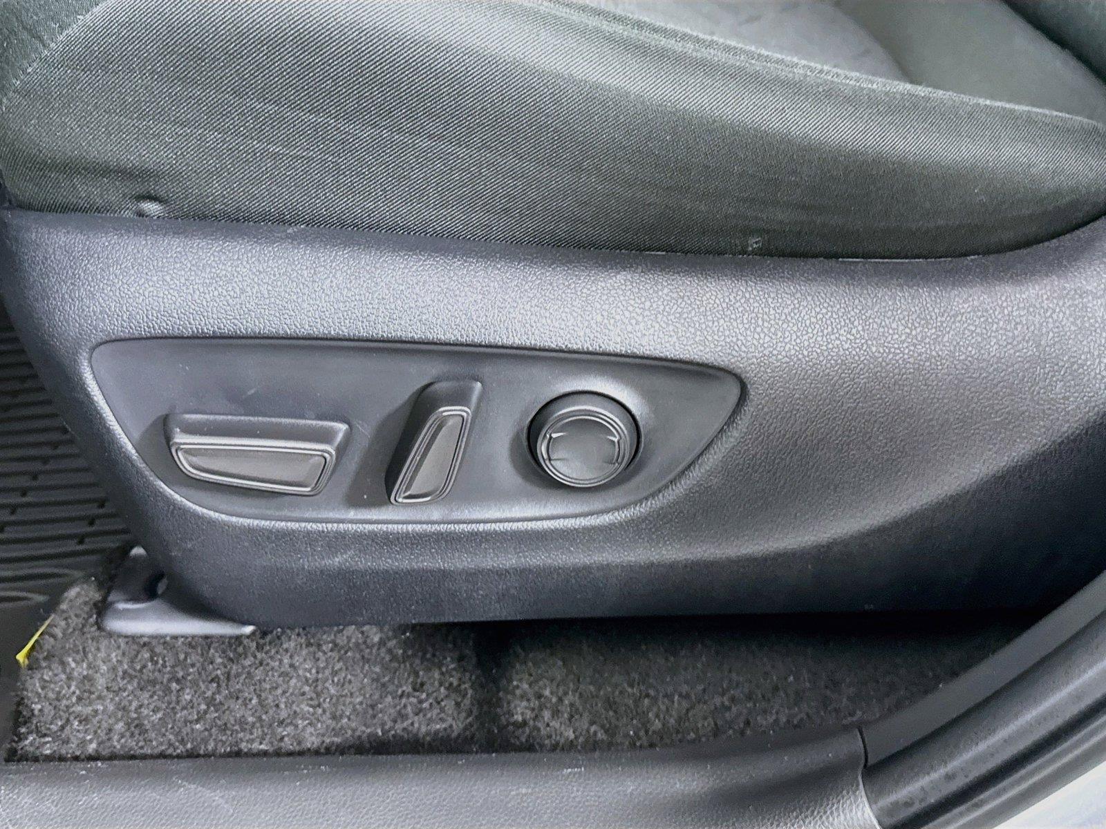 Certified 2025 Toyota RAV4 XLE AWD/4WD image 29