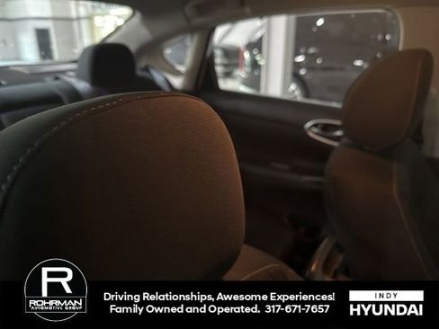 Used 2019 Nissan Sentra SV image 8