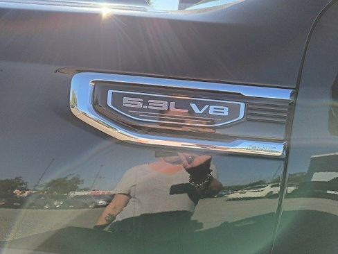 Used 2019 GMC Sierra 1500 SLT w/ SLT Premium Plus Package image 9