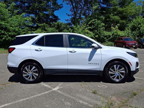 Certified 2024 Chevrolet Equinox LT AWD/4WD image 7