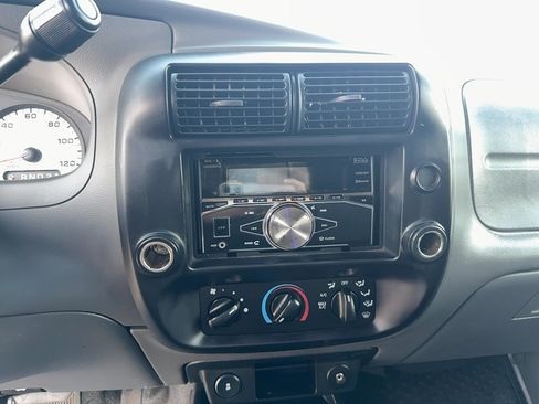 Used 2011 Ford Ranger Sport RWD image 17