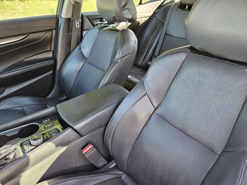 Used 2019 Nissan Maxima 3.5 SL w/ Floor Mat Group FWD image 13