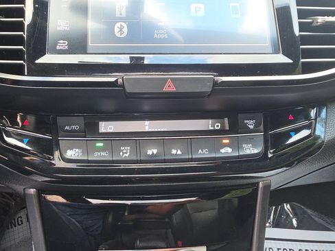 Used 2016 Honda Accord EX-L image 17