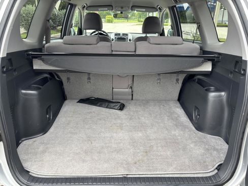 Used 2006 Toyota RAV4 Base I4 2WD image 17