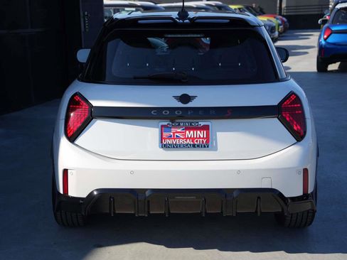 New 2026 MINI Cooper S image 4